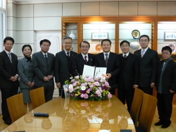 韓国慶煕大学と国際学術交流協定締結