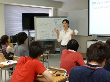 長岡技術科学大学アドバンストコース協働科目Ⅰ「英語プレゼン」学生発表会を開催