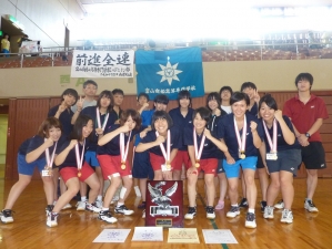 第４８回全国高等専門学校体育大会バドミントン競技　女子団体優勝