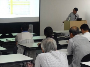 畠山教員の講義の様子