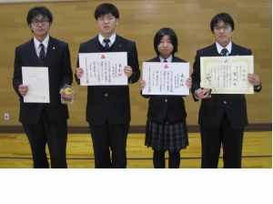 平成２８年度富山県高体連及び高文連の受賞披露を行いました（本郷キャンパス）