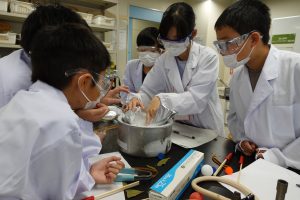 富山高専ジュニアドクター育成塾講座「科学ものづくり講座」を実施しました。