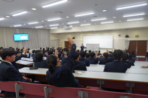 自転車交通安全講習会を実施しました。