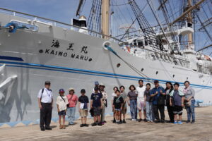 新・旧 帆船“海王丸”見学会を実施しました。