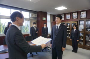 Ti-TEAM（産学連携教育）における優秀学生表彰式を実施しました。